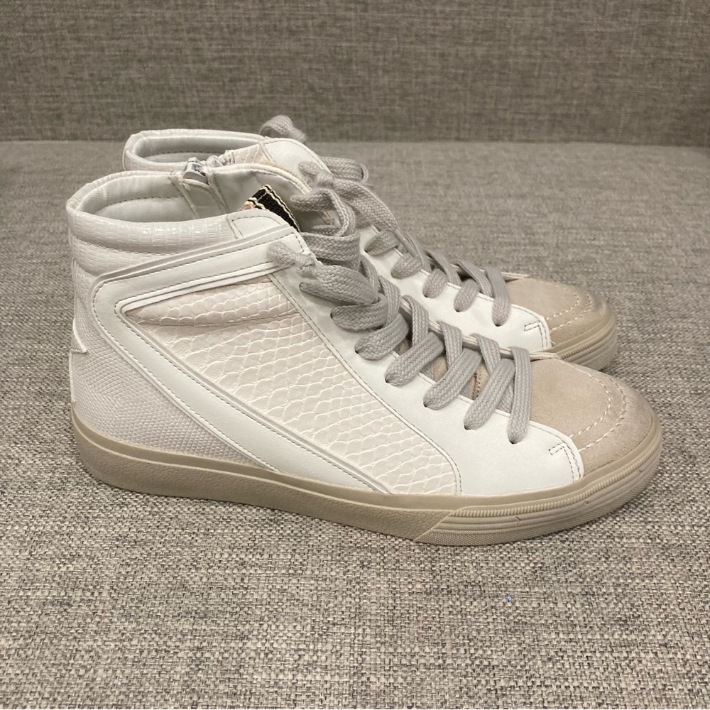 NEW Shu Shop Rooney Women’s Sneakers in Off White Snake New in Box Multiple Szs - Picture 2 of 6